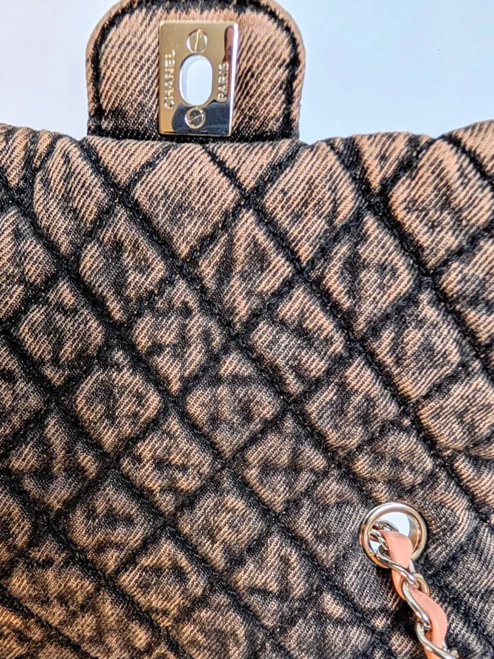 CHANEL this effortlessly
